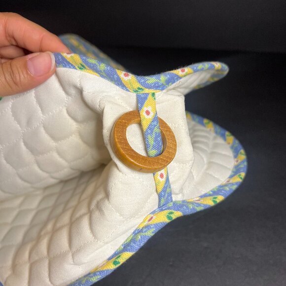 Vintage 1970s Retro Blue, Yellow & White Floral Quilted Kitchen Appliance Cover - Picture 8 of 8